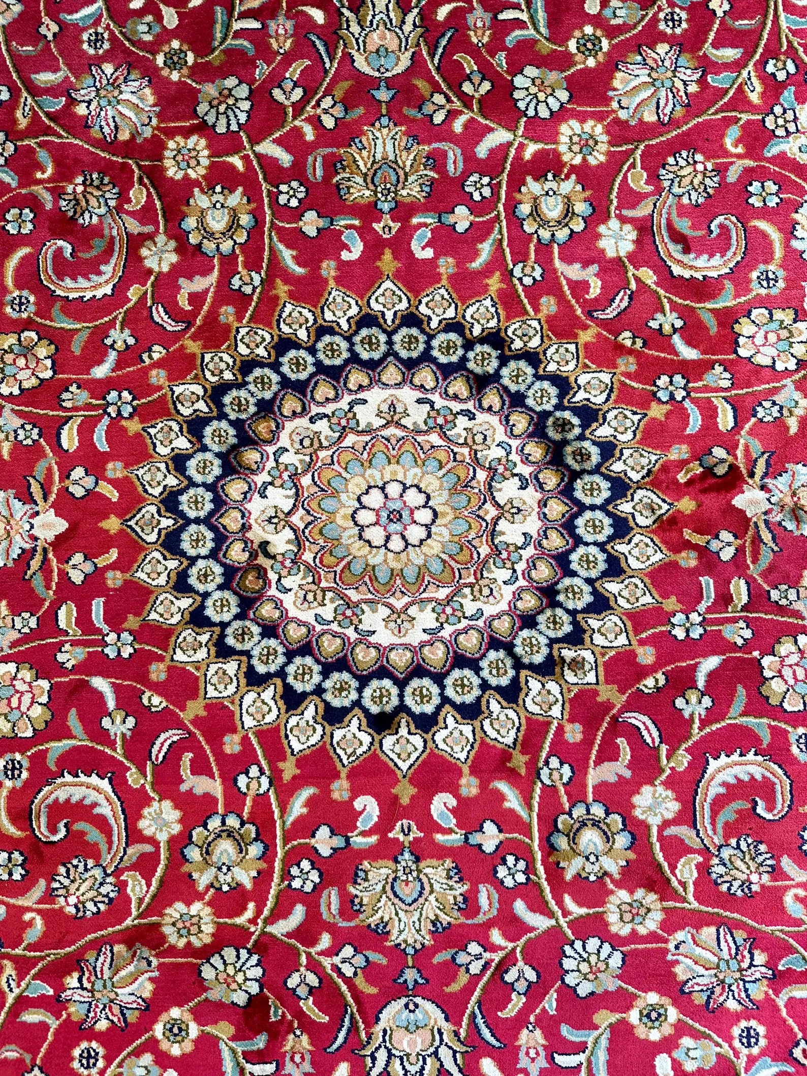 6x9 ft Royal Carpet, Handmade Rugs, Real Silk carpet, Palace rugs, Designer carpet, Made in Kashmir, Oriental designs, Living room carpets